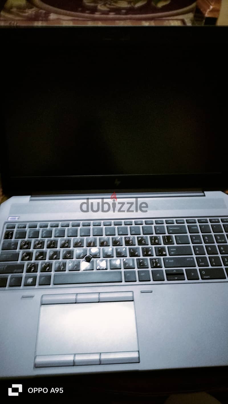 hd Z book Cor i7 G5 7