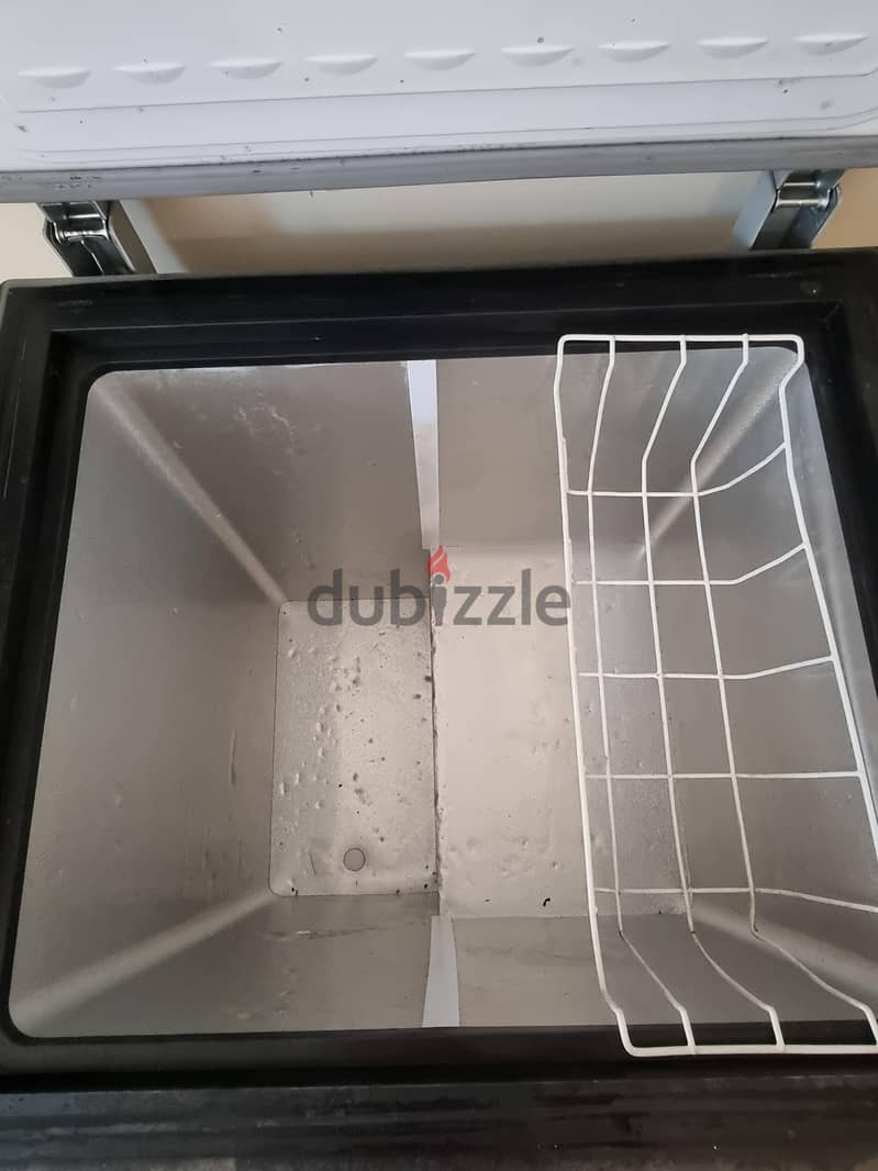Fresh Deep Freezer 165 Litre 2