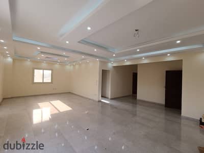 For rent inside a villa in the first neighborhood east, second floor, panoramic view