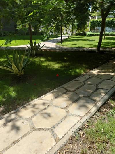 Unfurnished ground floor apartment for rent in Madinaty with a very special garden. The apartment is 131 square meters with an 80 square meter garden view and is offered at a bargain price. Unfurnished ground floor apartment for rent in Madinaty with a very special garden. The apartment is 131 square meters with an 80 square meter garden view and is offered at a bargain price.