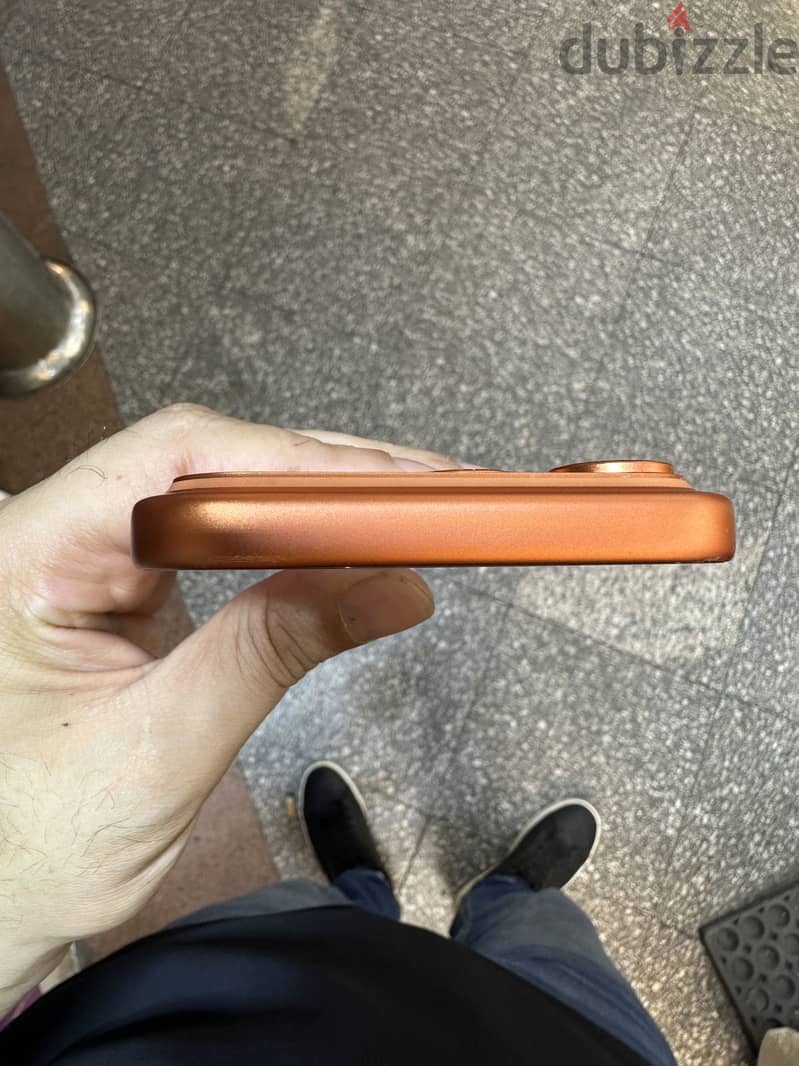 Apple - iPhone 17 Pro Max 4