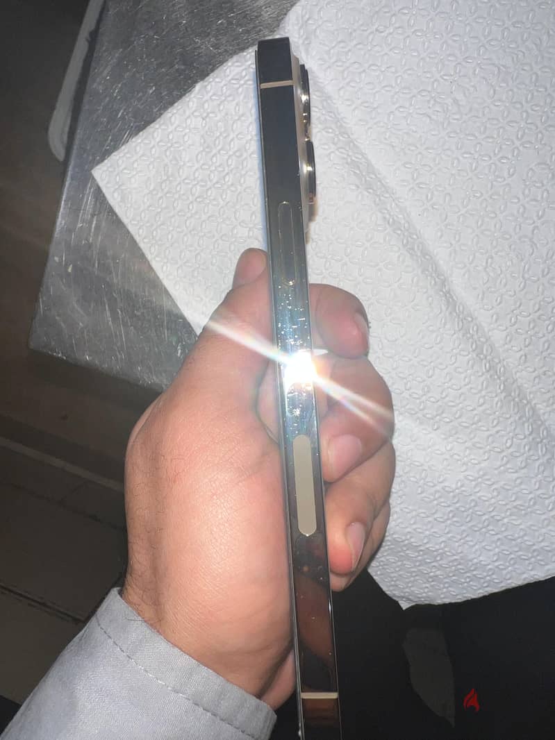 Apple - iPhone 13 Pro Max 7