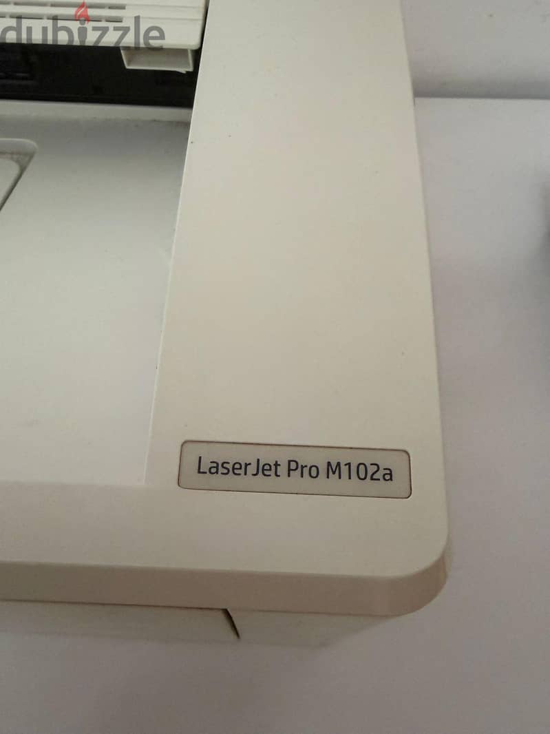 Hp printer LaserJetProM102a used   مستعمل 2