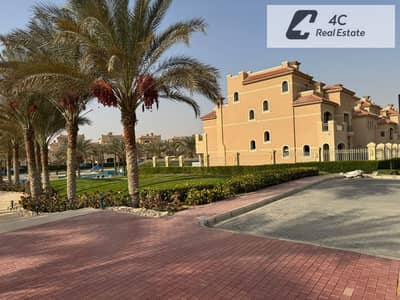 فيلا ستاند الون للبيع استلام فوري - بفييو مميز -تقسيمه واسعه - سعر مميز- برايم لوكيشن - FOR SALE IN LA VISTA CITY