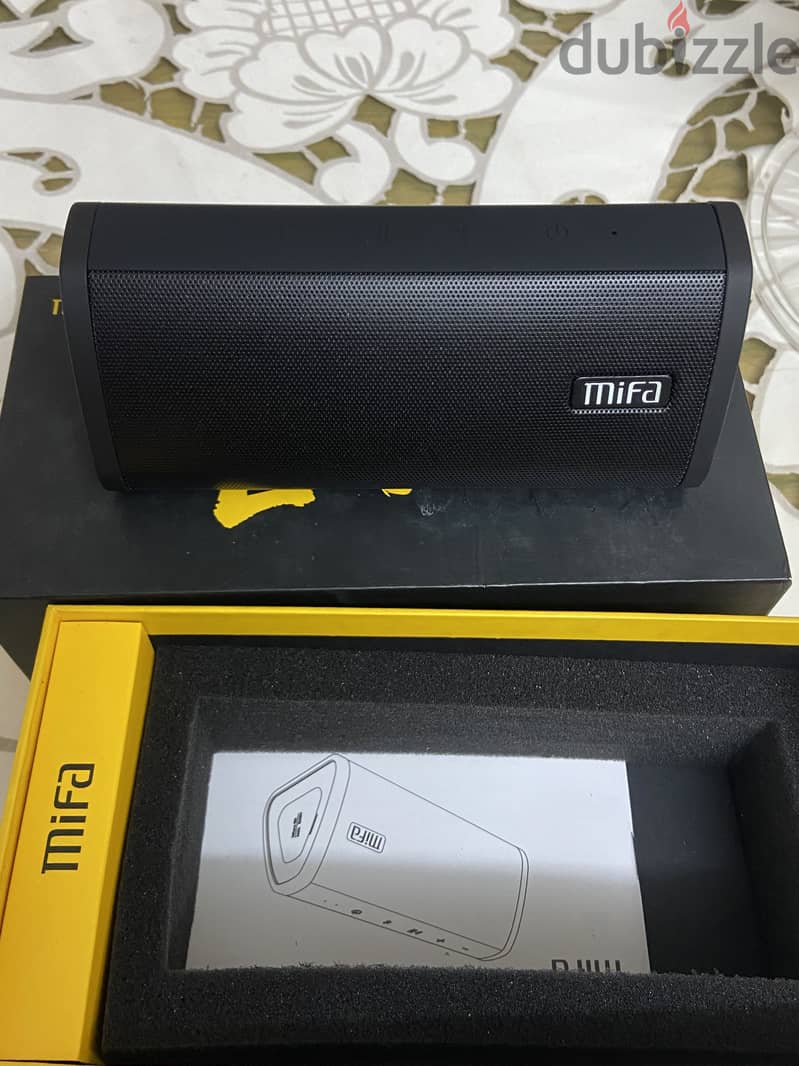 MIFA A8 Bluetooth Speaker سماعه 1