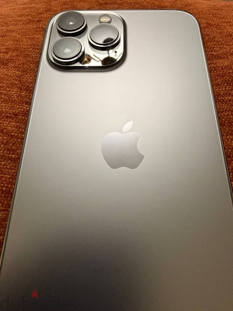 Apple - iPhone 13 Pro Max 1