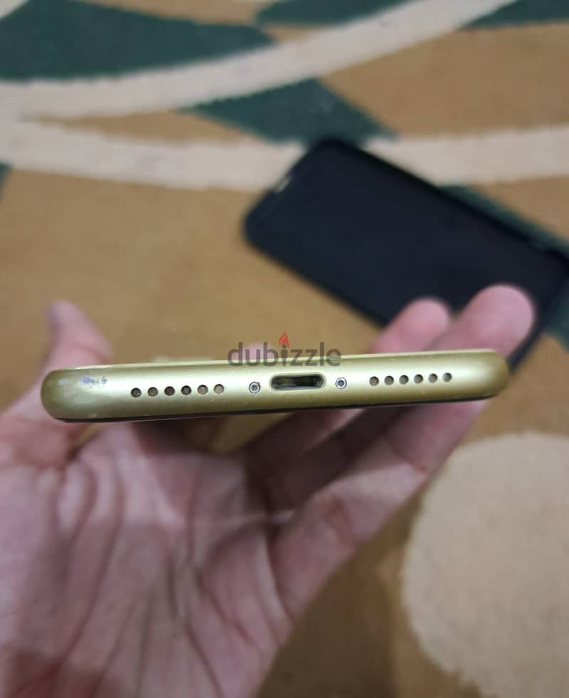 Apple - iPhone 11 2
