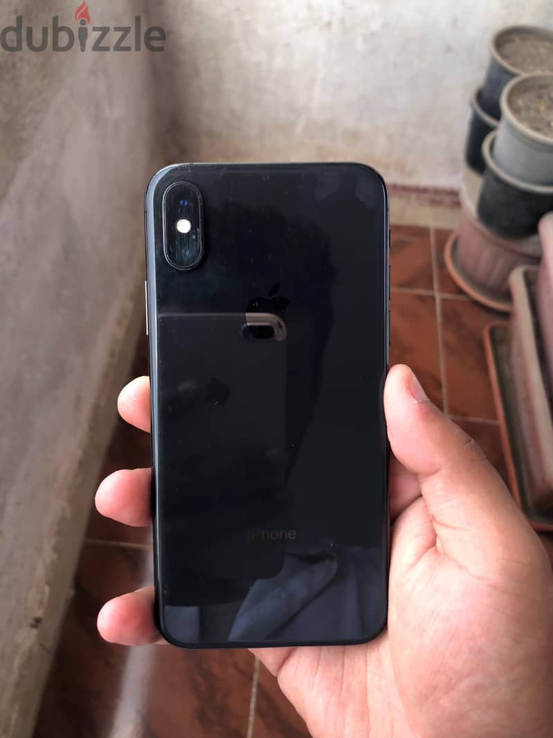 Apple - iPhone XS 1
