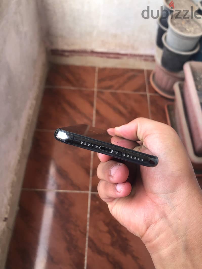 Apple - iPhone XS 2
