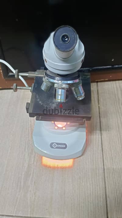 مجهر ضوئي مركب (Compound Microscope) يحمل العلامة التجارية Jungner