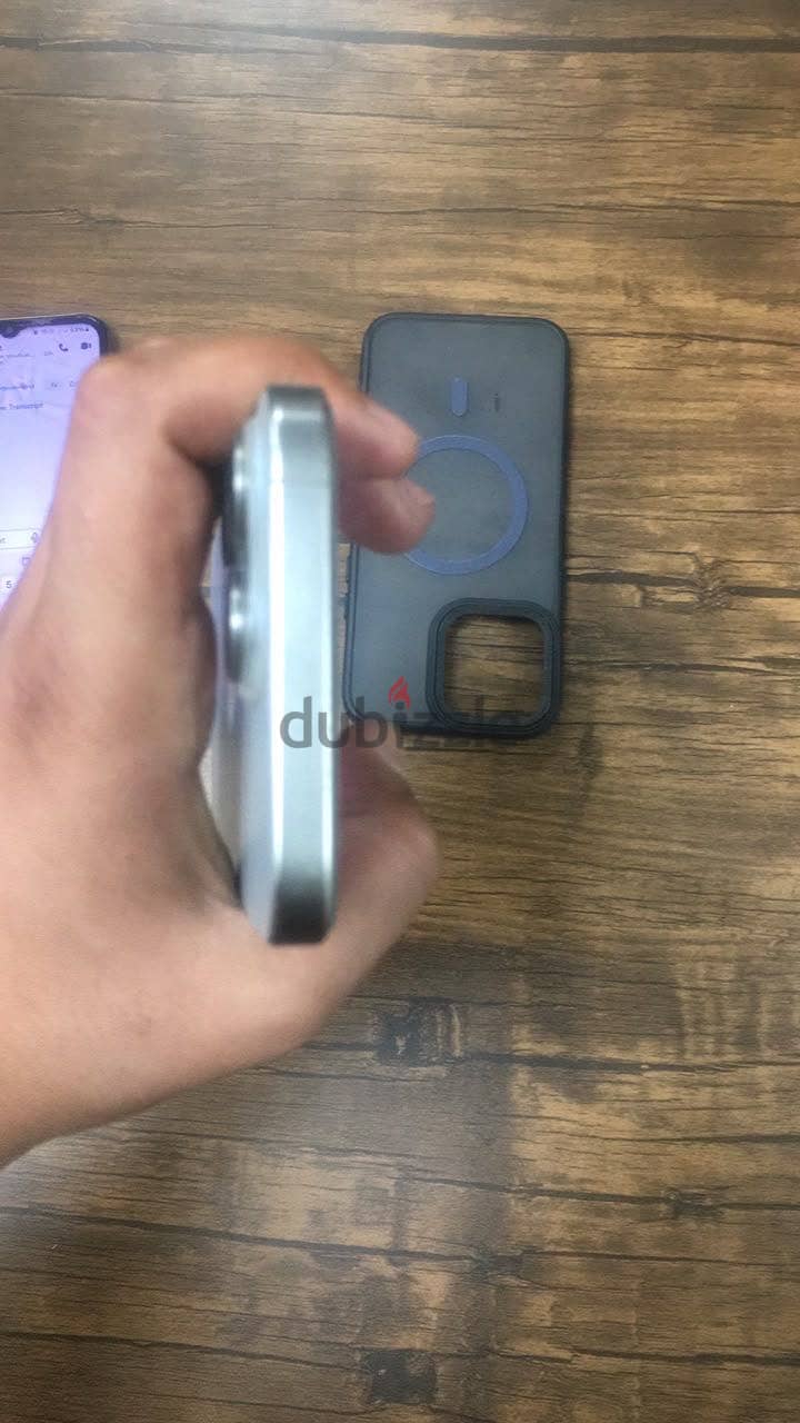 Apple - iPhone 15 Pro Max 3