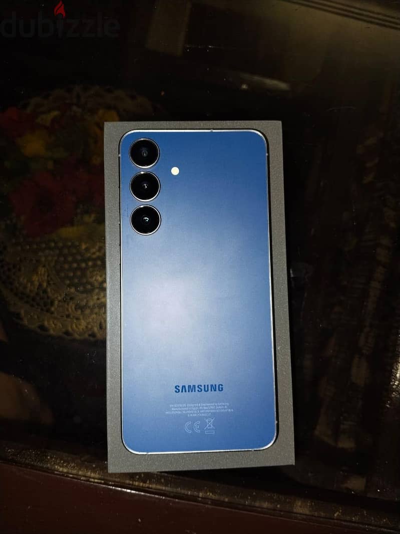 Samsung S25 FE 4