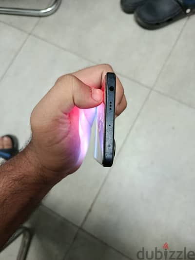 هاتف بوكو اف 5 كسر زيرو