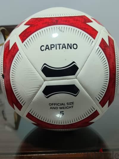 كرة قدم أديداس كابيتانو الأصلية (Adidas Capitano) - جديدة تماماً زيرو
