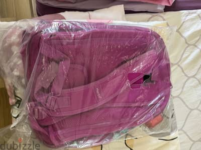 Glossy bird school bag