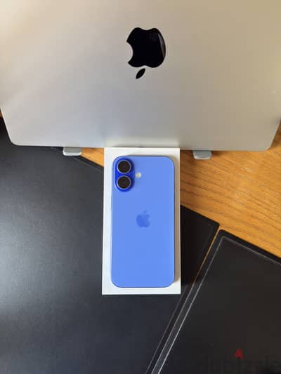 Apple - iPhone 16