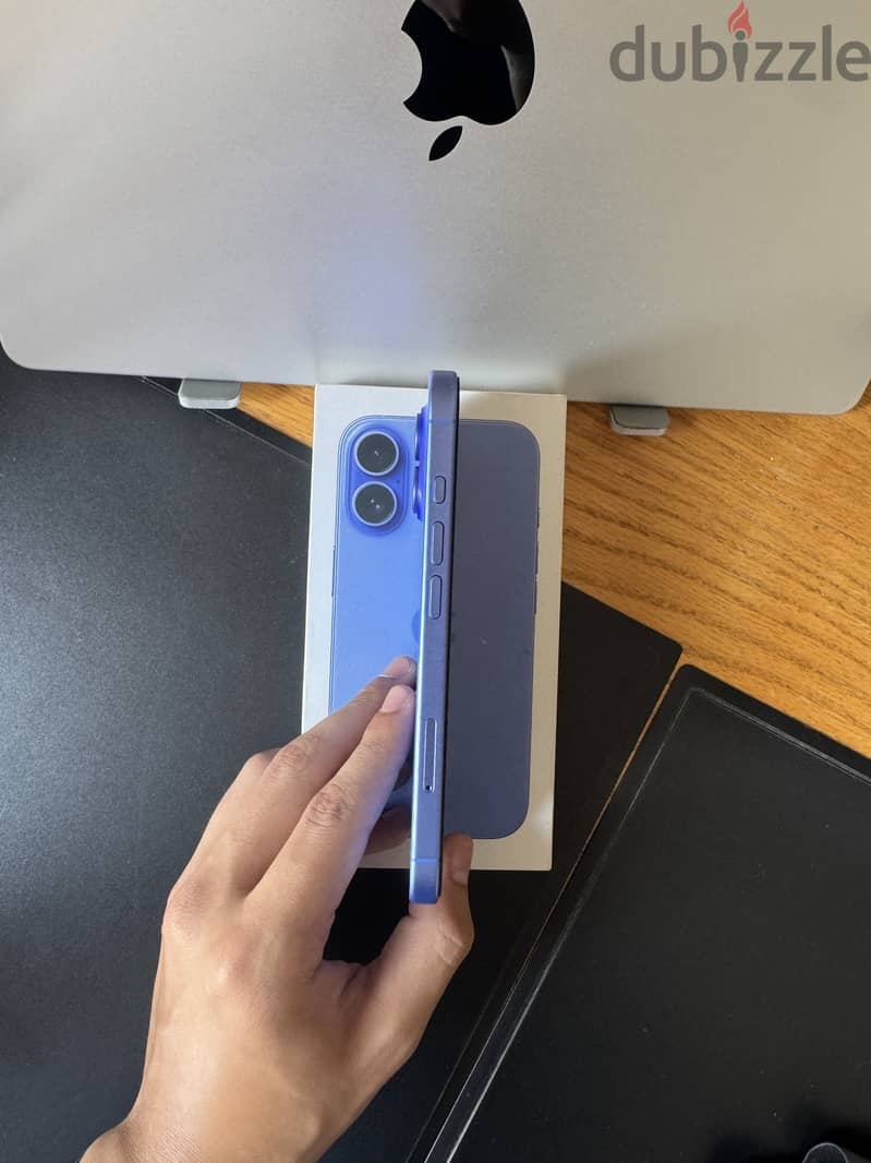 Apple - iPhone 16 1