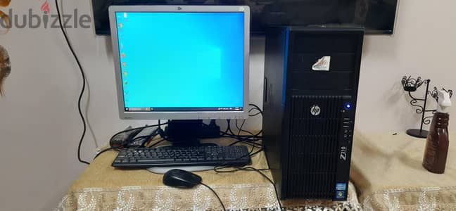 كمبيوتر كامل شاشه hp ١٧ بوصه كيسه hp Z210 workstation