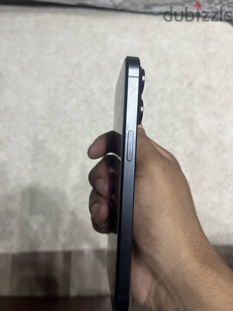 Apple - iPhone 15 Pro Max بطاريه 93% 4