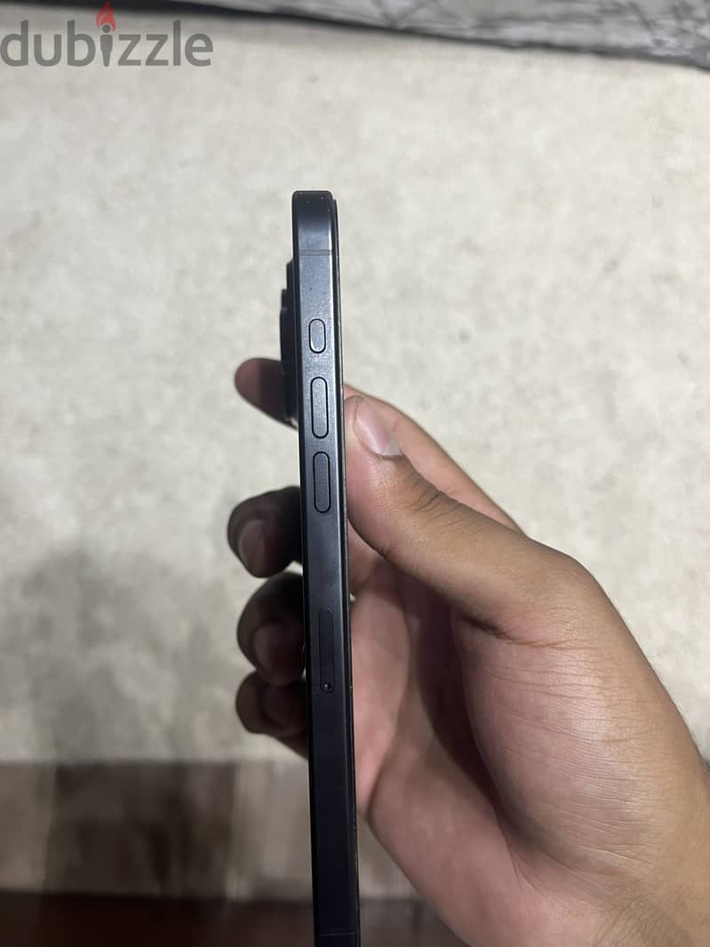 Apple - iPhone 15 Pro Max بطاريه 93% 5
