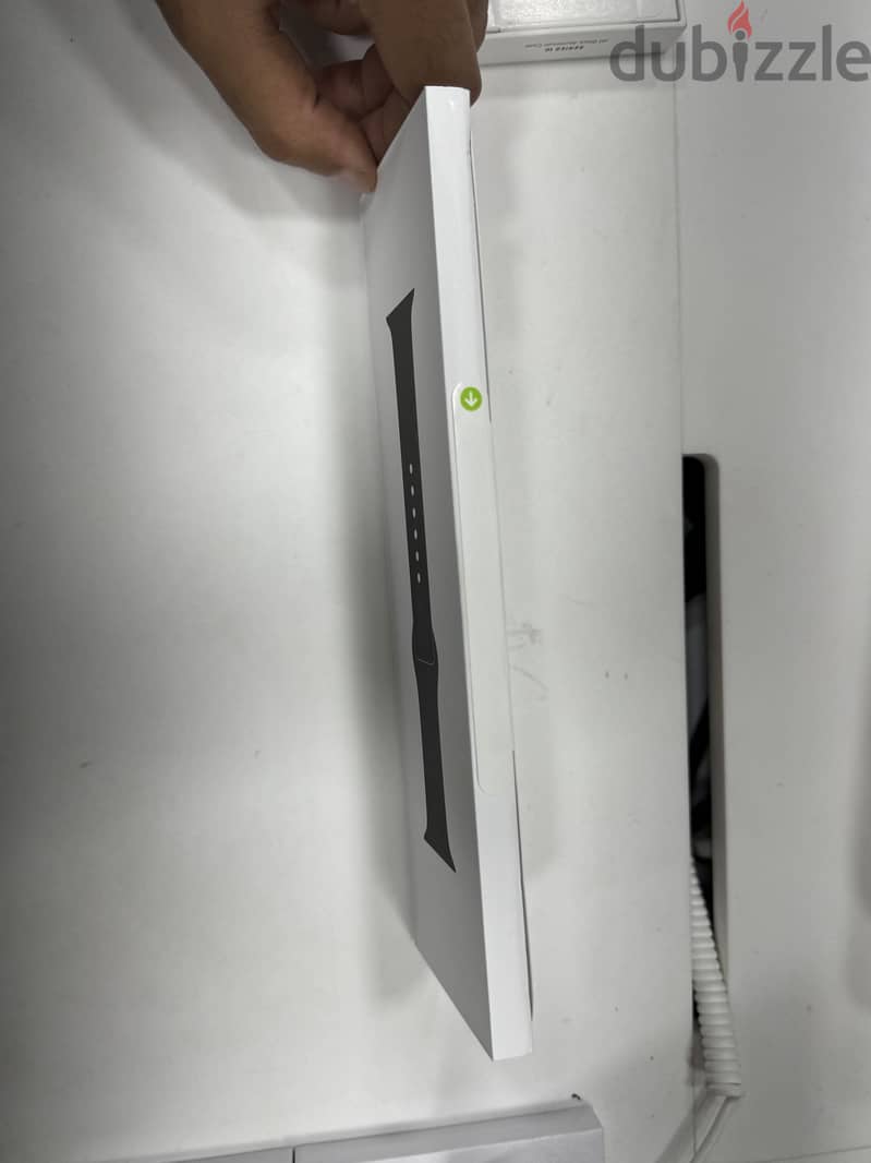 Apple watch series 10 3