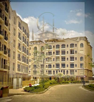 A fully finished, ultra-super-lux 3-bedroom apartment with a stunning view is for sale in Green Square, Sabour, at the lowest price on the market. Imm