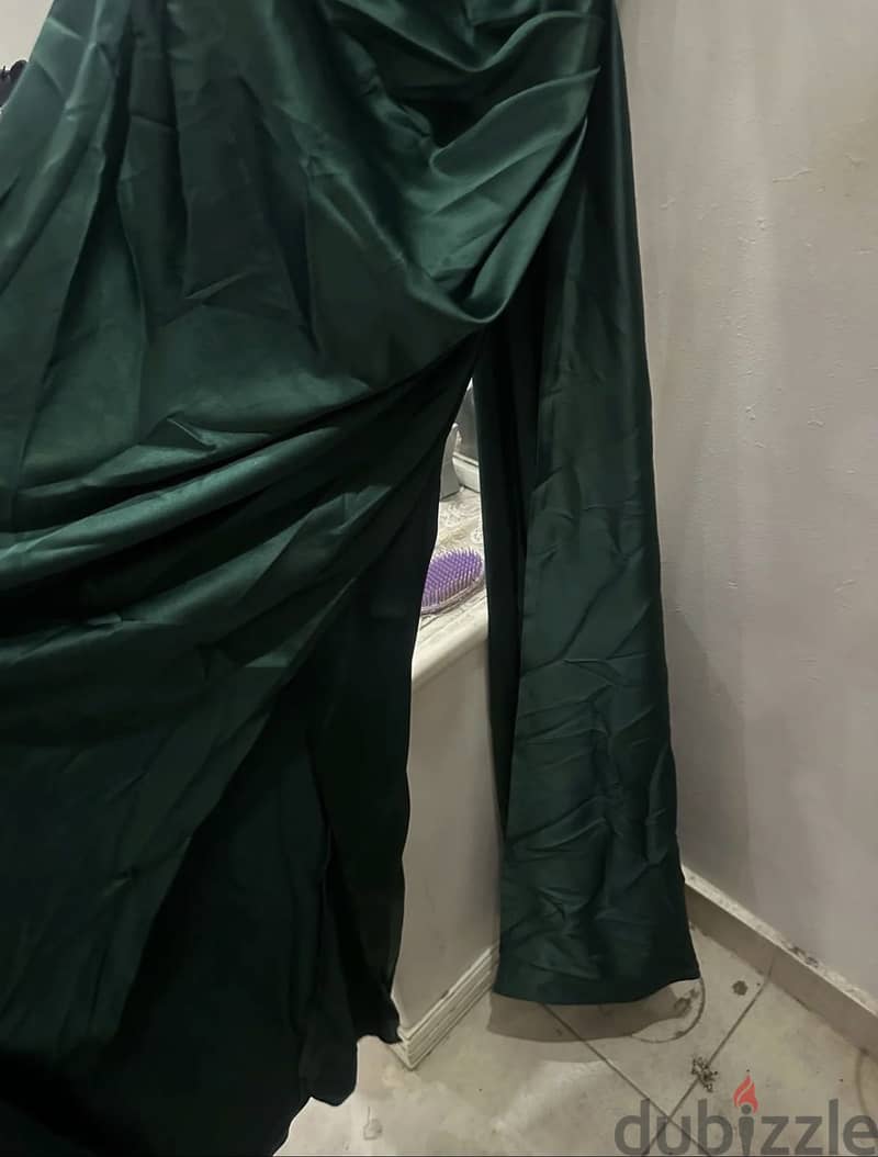 Emerald green soiree dress 3
