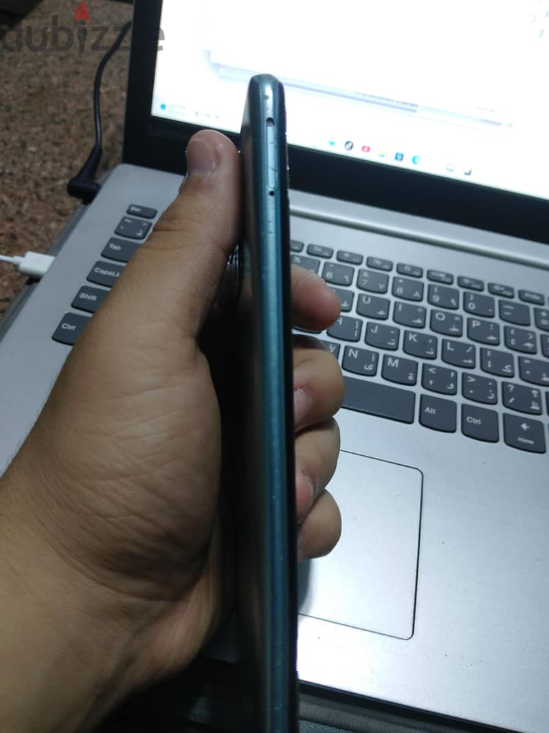 ريلمى 10c 2