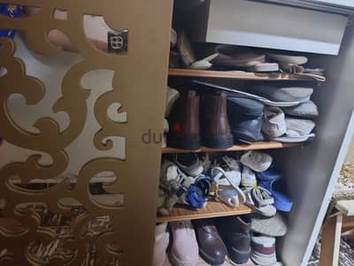 جزامة اوف وايت في دهبي