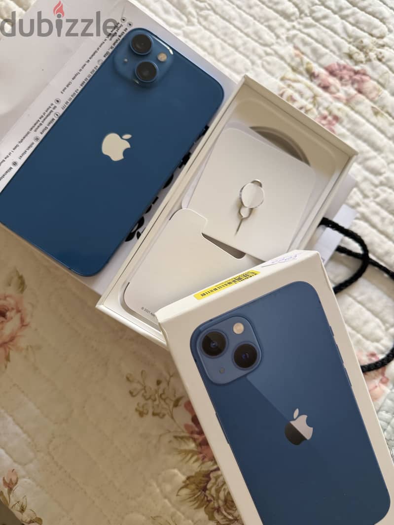 Apple - iPhone 13 5