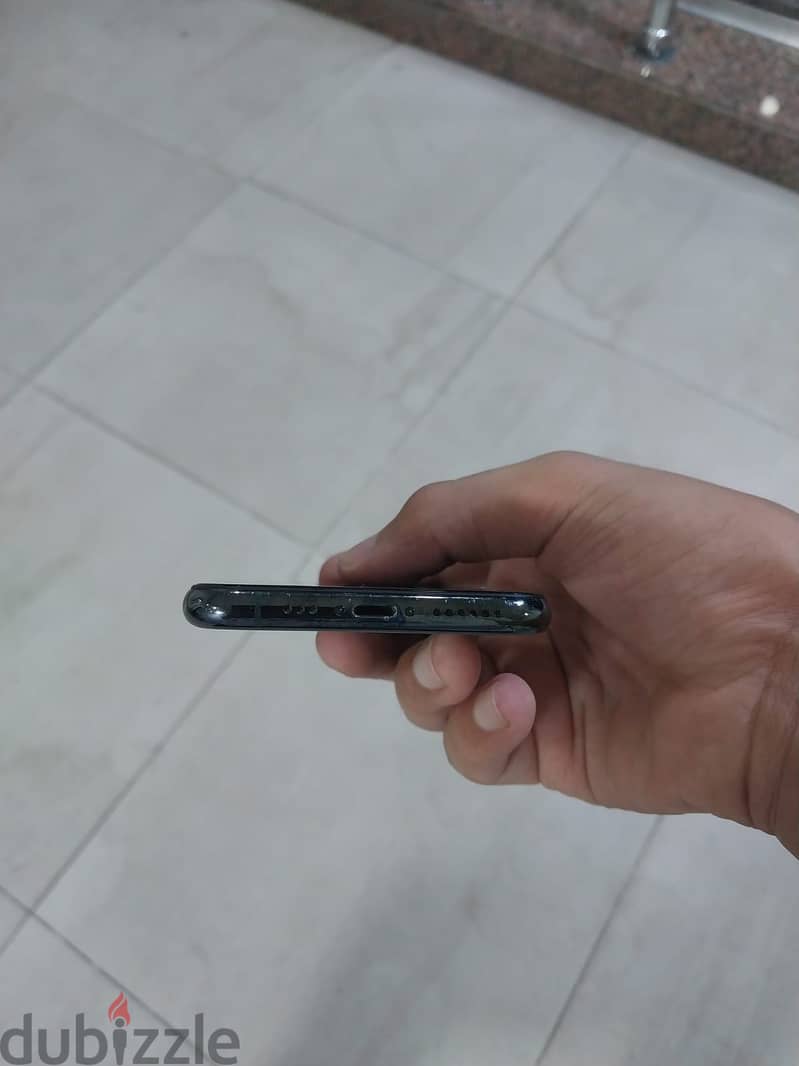 Apple - iPhone 11 Pro 2