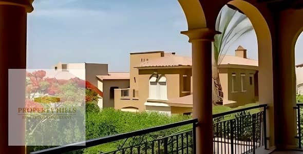 The last villa in the compound is ready for inspection cash 15 million area 376 meters villas only direct on the Suez road next to the bath and Hassan Allam