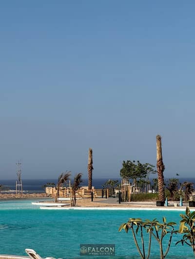 With a 22% discount, a chalet is for sale, ready for viewing, in one of Orascom Developments' projects, with a panoramic sea view, for sale near Hurgh