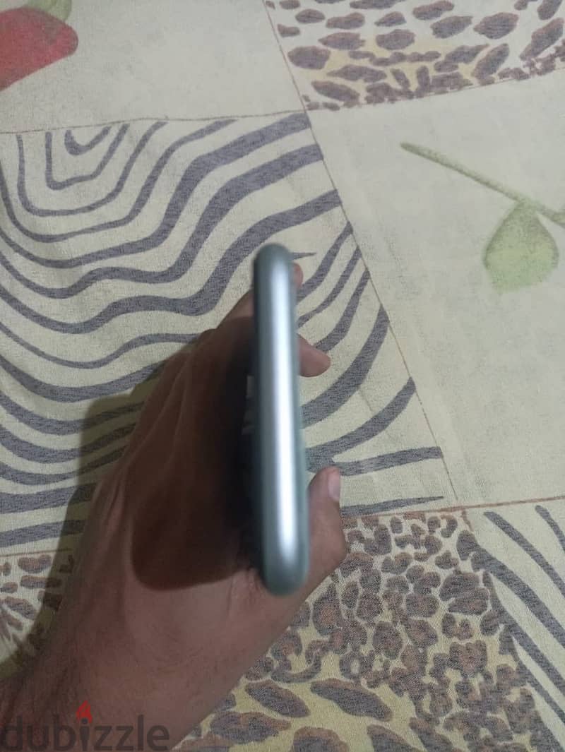 Apple - iPhone 11 5