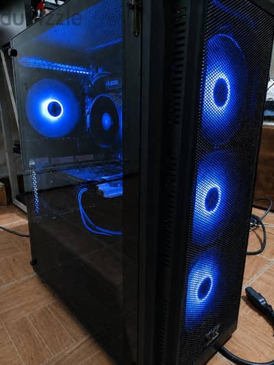 pc gaming استخدام هندسي خفيف