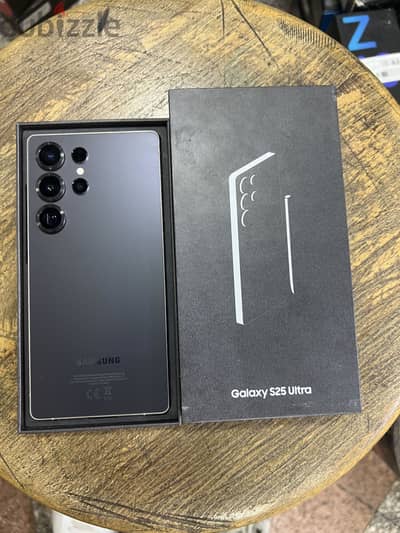 Galaxy S25 Ultra dual sim 256/12G Black جديد
