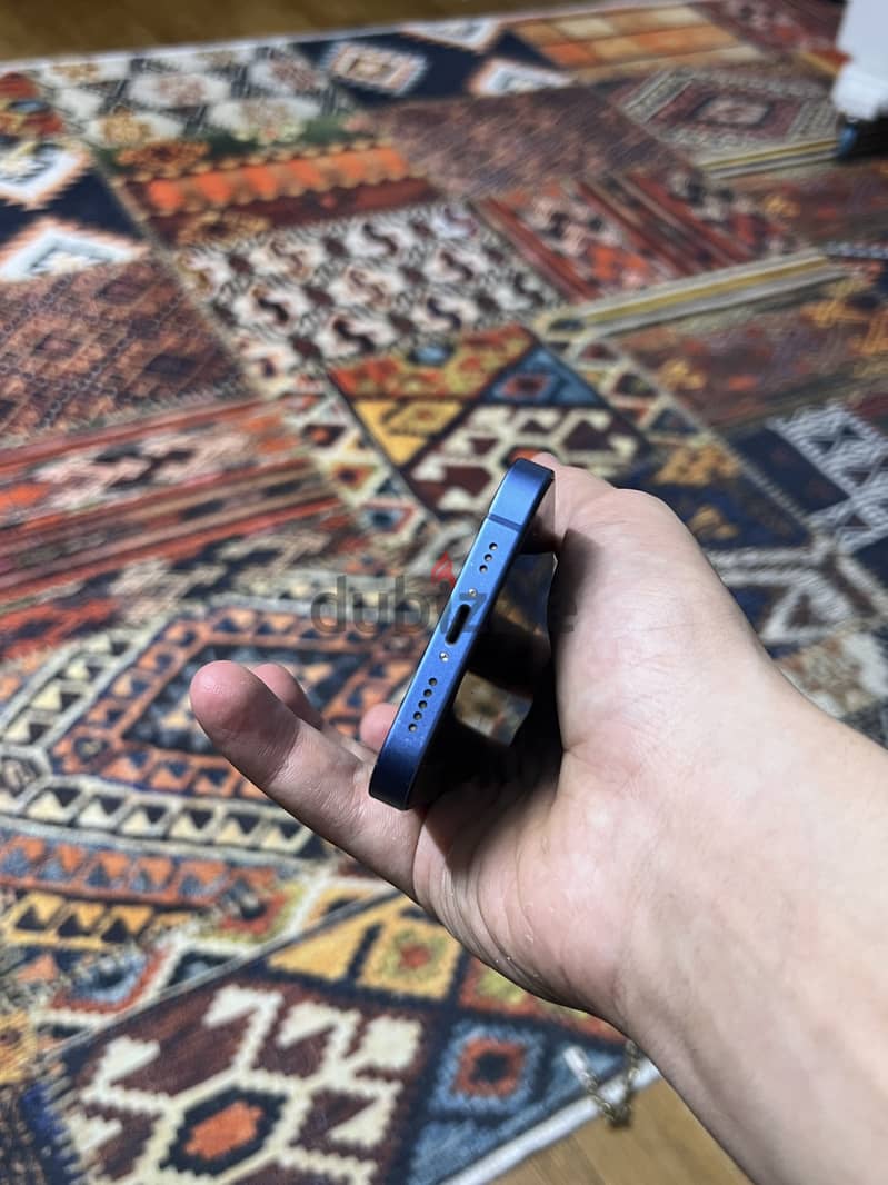 Apple - iPhone 13 1