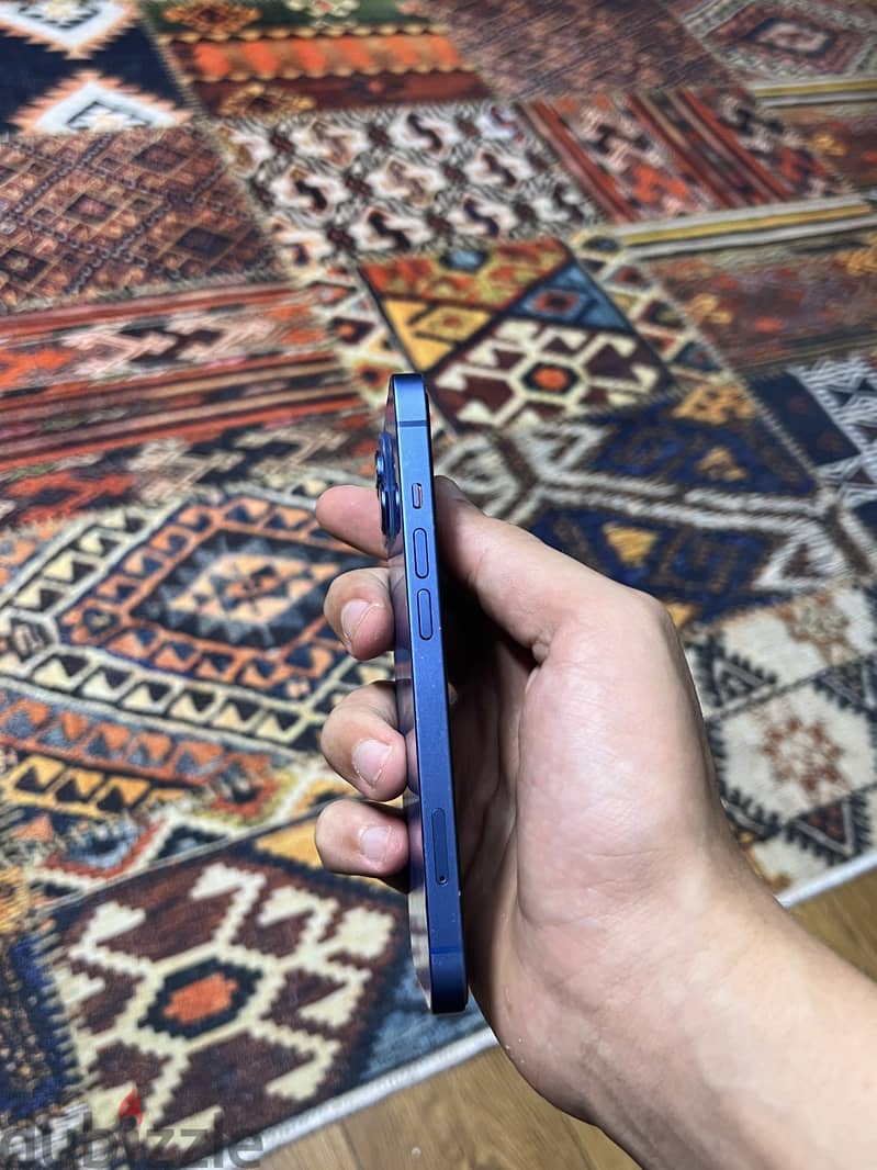 Apple - iPhone 13 3
