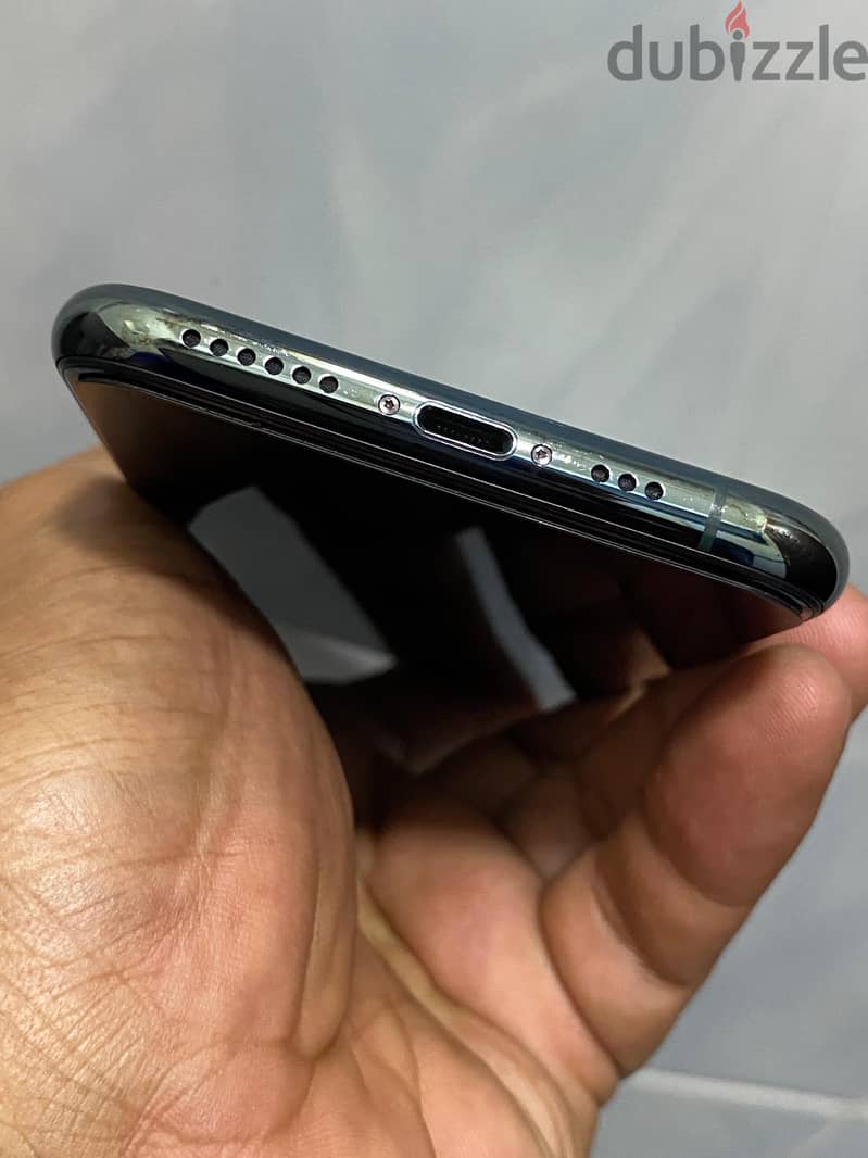 Apple - iPhone 11 Pro 3