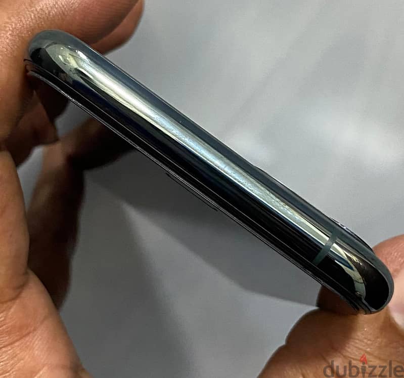 Apple - iPhone 11 Pro 6