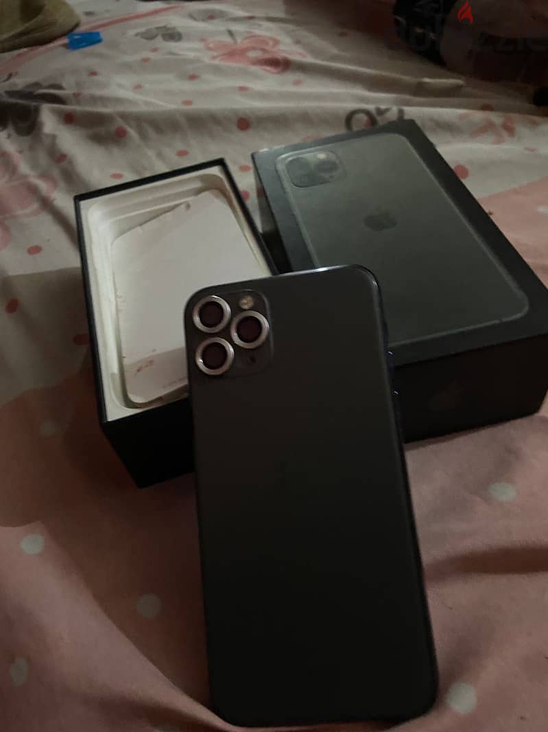 Apple - iPhone 11 Pro 1