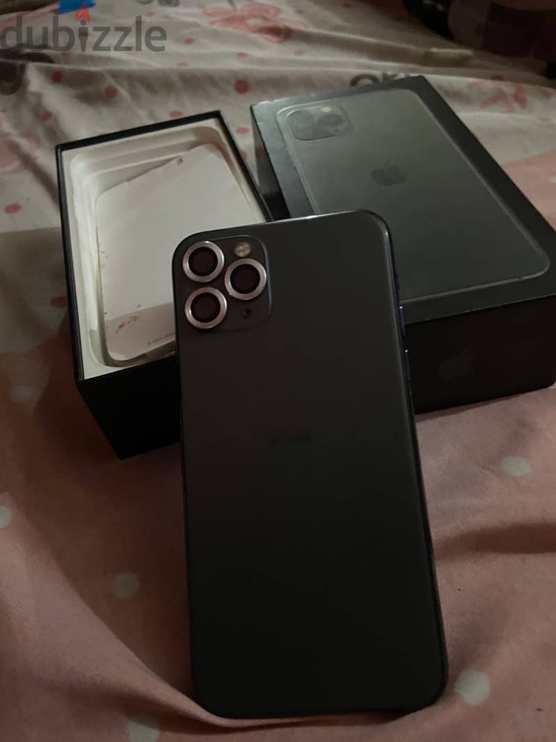 Apple - iPhone 11 Pro 3