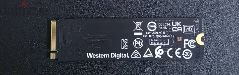WD Blue 1TB PCIe 4 NVMe SSD SN5000 M. 2 2280 - 100% Health