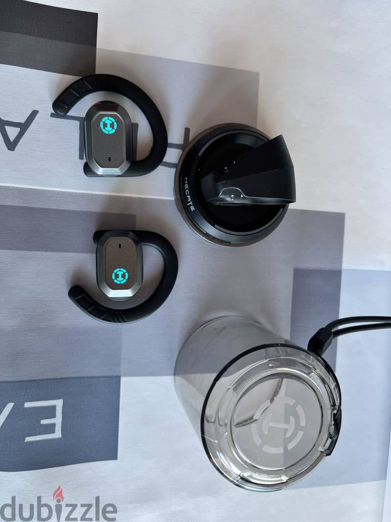 Gaming ear-hook Bluetooth headphones 6