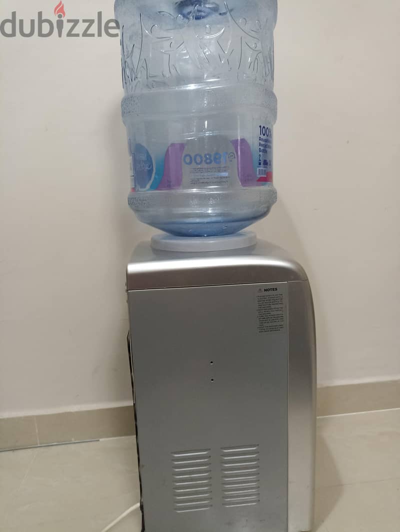 RAZZO water dispenser 1