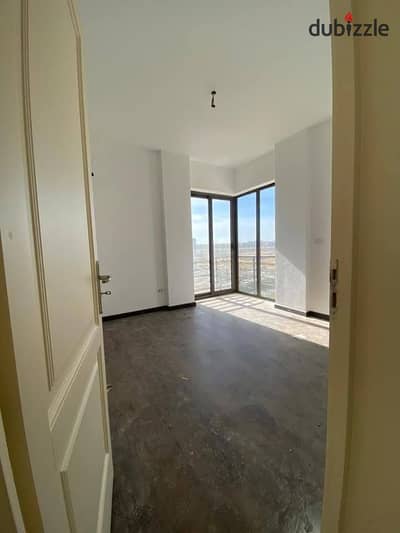 For sale: an 98m apartment in Madinaty B8, built and ready for delivery soon. Total contract amount 3,500,000 only over 10 years.