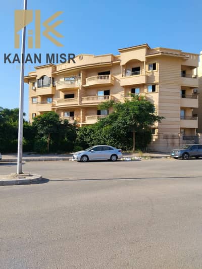 An excellent opportunity to own an apartment of 165 meters immediately in one of the best areas of El Shorouk City