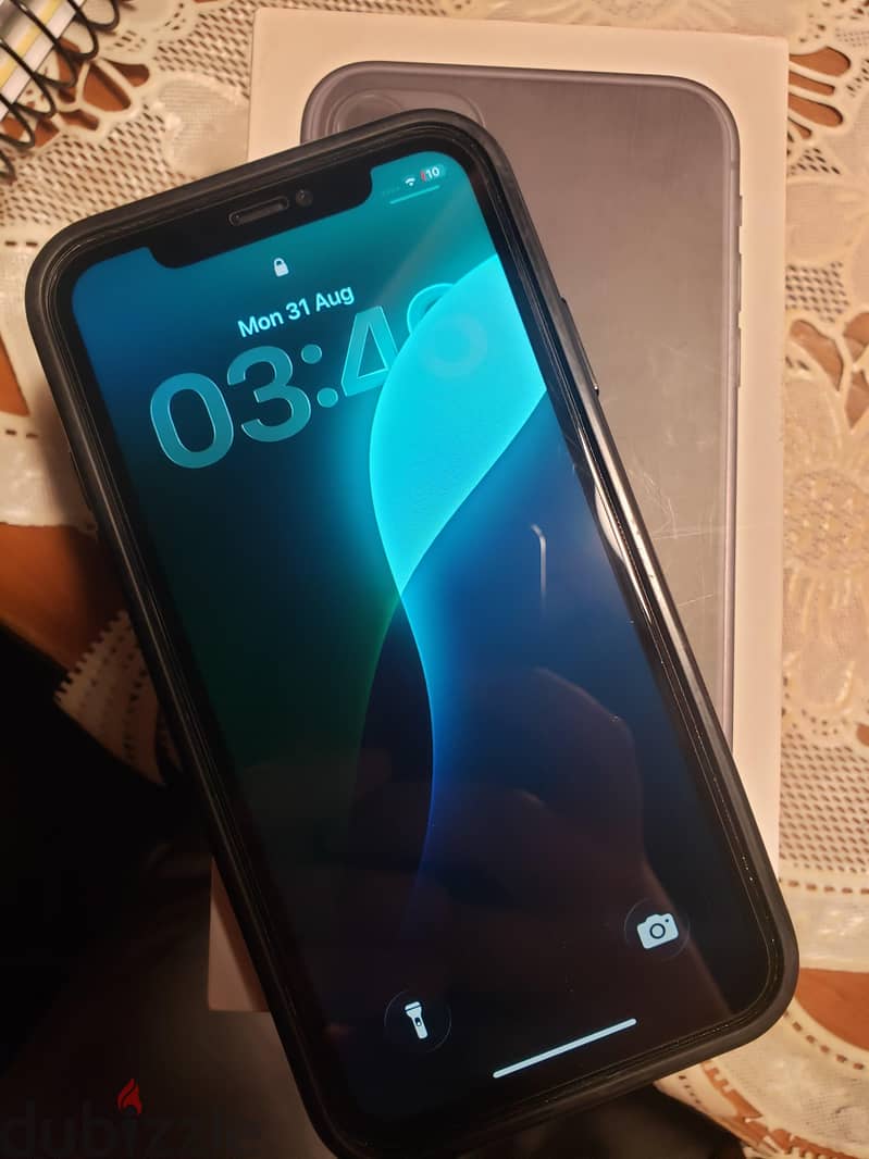 iPhone 11 (128 GB) 3