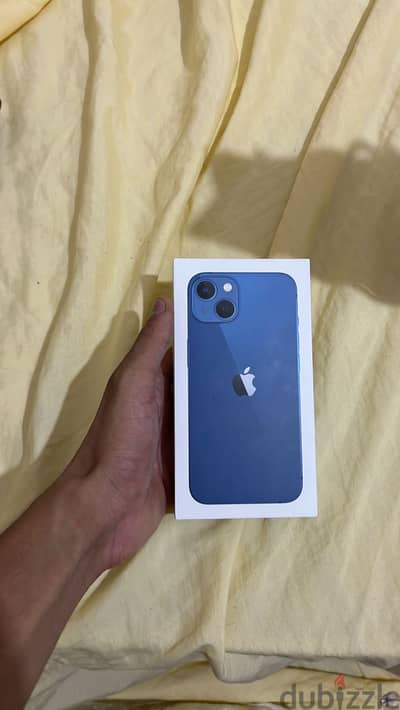 Apple - iPhone 13