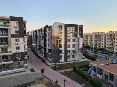 for Sale in Dar Misr Compound – District 12, Sheikh Zayed  An excellent opportunity to own an apartment in one of the most prestigious compounds in